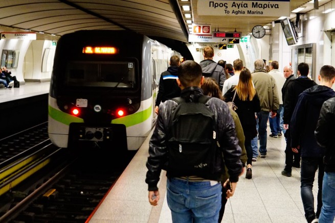 2 десятка работников метро сделали «заложниками» 1,5 миллиона граждан Афин