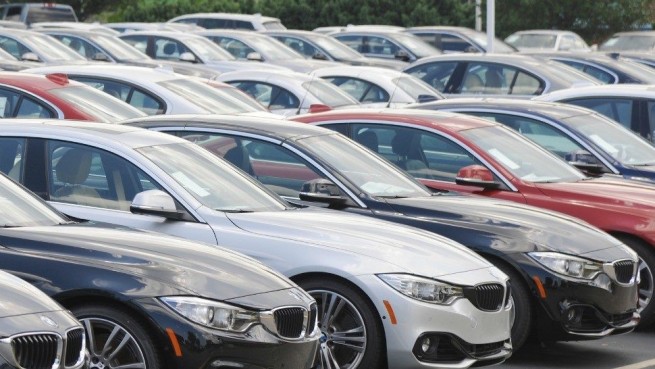 Снизились продажи новых автомобилей в Европе