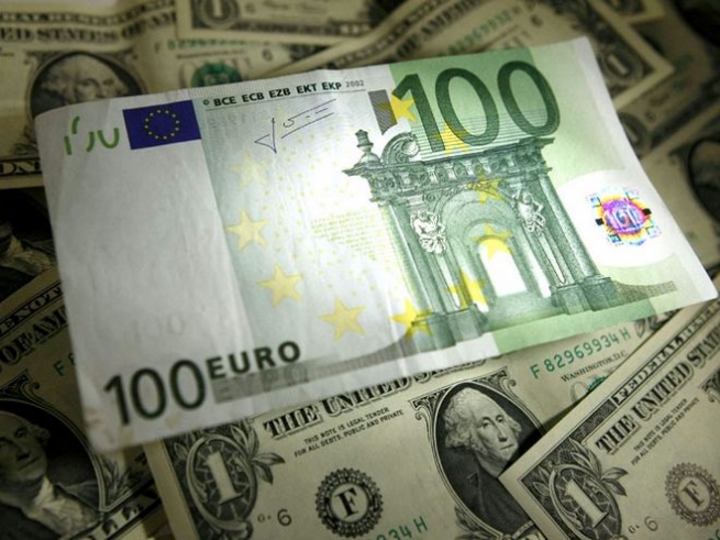 Обвал евро. Самая низкая ставка за 11 лет