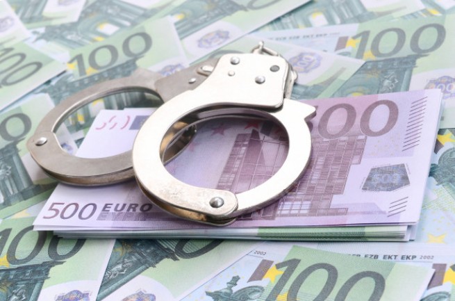 Банда мошенников выудила у своих жертв 140 000 евро