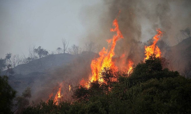 Еще два пожара зафиксированы на периферии Афин
