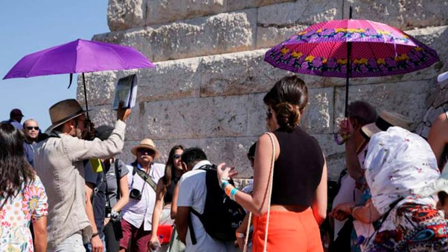 32,7 млн. туристов посетили Грецию в 2023 году. Доходы достигли 20,5 млрд евро