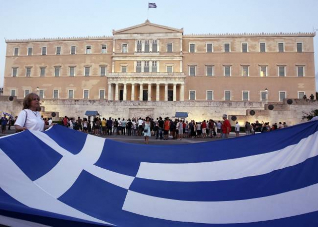 Ради получения очередного транша кредита Греция отменяет поддержку отечественных производителей