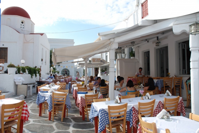 Греческий сервис: 10 халяв, на которые можно рассчитывать в Греции