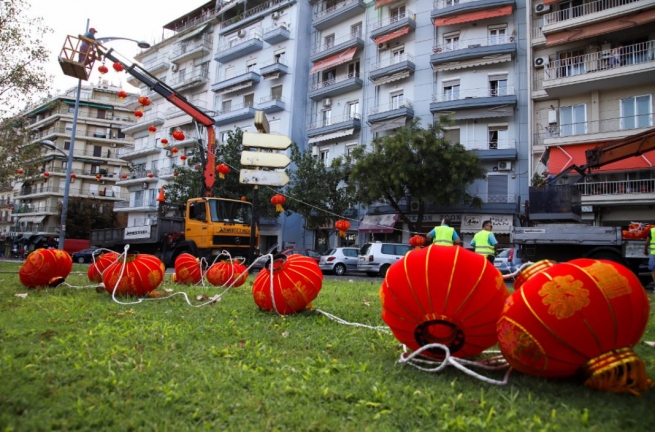 Международная выставка в Салониках с тысячами китайских фонарей (фото)