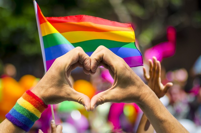 Исследование: лучшие города Греции для одиноких ЛГБТК+