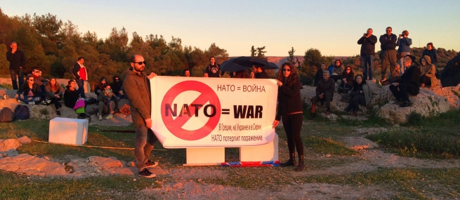 Антифашисты отметили годовщину вступления Греции в НАТО