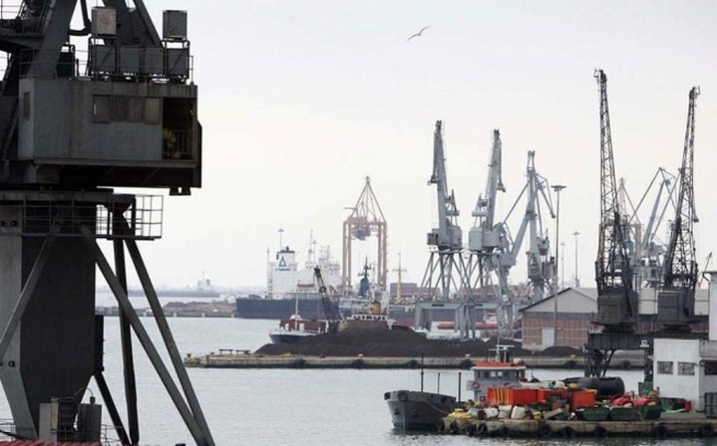 Договор о продаже порта в Салониках будет подписан 15 декабря