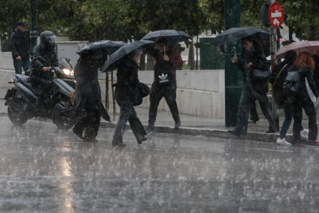 Ухудшение погоды сегодня после полудня прогнозирует Клеархос Марусакис