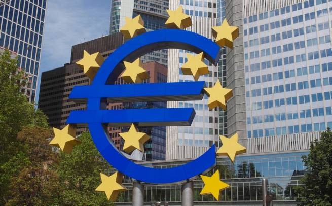 Юбилей еврозоны - 25 лет назад состоялся запуск единой европейской валюты