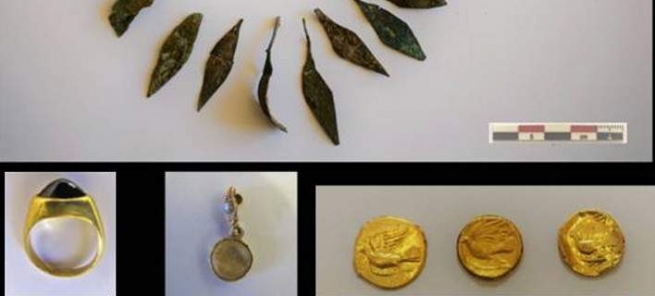 Уникальные украшения обнаружили археологи возле Коринфа
