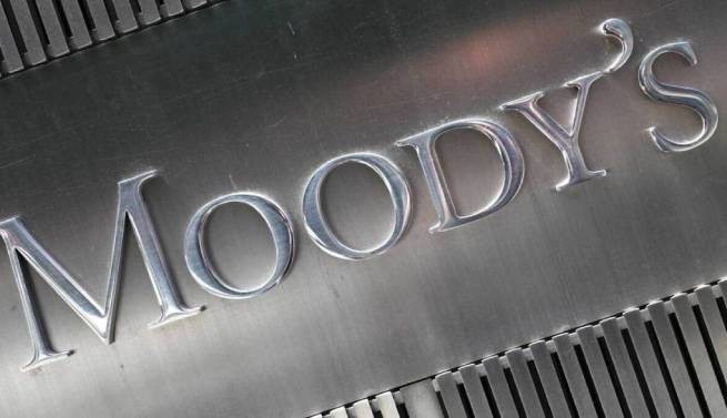 Moody's повысило рейтинг Греции на две ступени