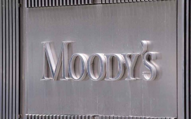 Moody's повышает рейтинг Греции на две ступени в связи с ускорением реформ