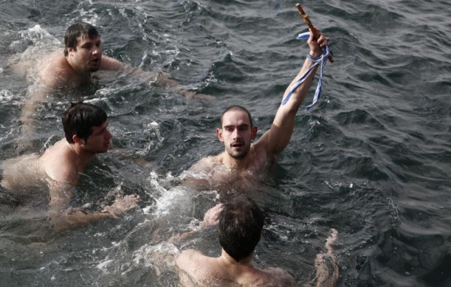 Купание на Феофанию: 6 января в Греции отметят праздник Крещения