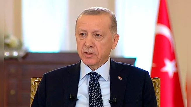 Эрдоган отменил все свои выступления после вчерашнего эпизода. Что происходит с его здоровьем
