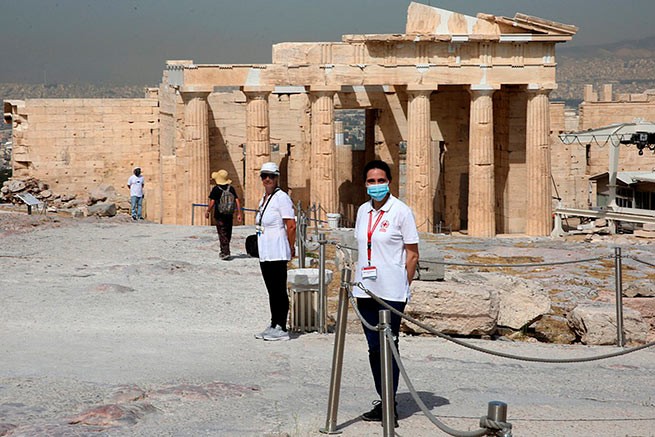Охранники на археологических раскопках приостановили работу из-за жары