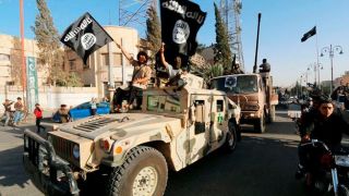 «ИГИЛ находится под контролем Запада», - заявляет Талибан. Согласно опросу, с этим согласны 92% греческих респондентов
