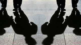 Банда несовершеннолетних рома грабила водителей в Мениди - арестованы подростки 13 и 14 лет