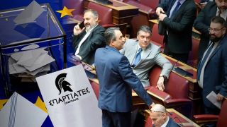 «Спартанцы»: на европейских выборах на одну парламентскую партию меньше потому, что… «им так нравится»
